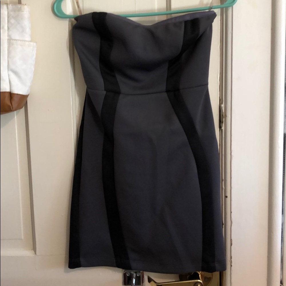 Strapless dress